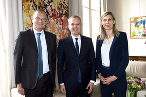 Entretien avec Virginie Duby-Muller et Yves Blein, Présidente et Rapporteur du groupe de travail sur le statut des députés et leurs moyens de tra...